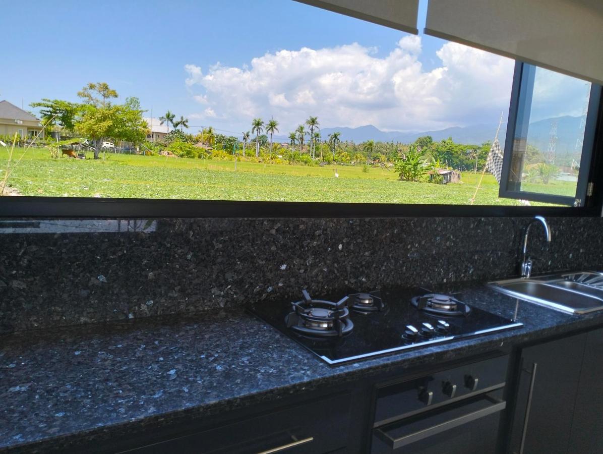 Villa Bintang Ловина Экстерьер фото